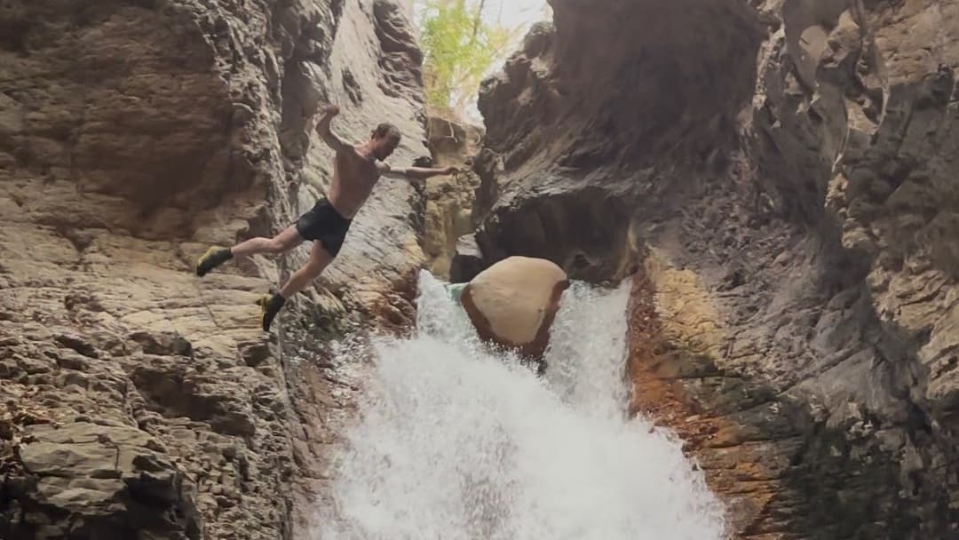 Leona Waterfall - Cliff Jumping - Guanacaste Life Style, Liberia