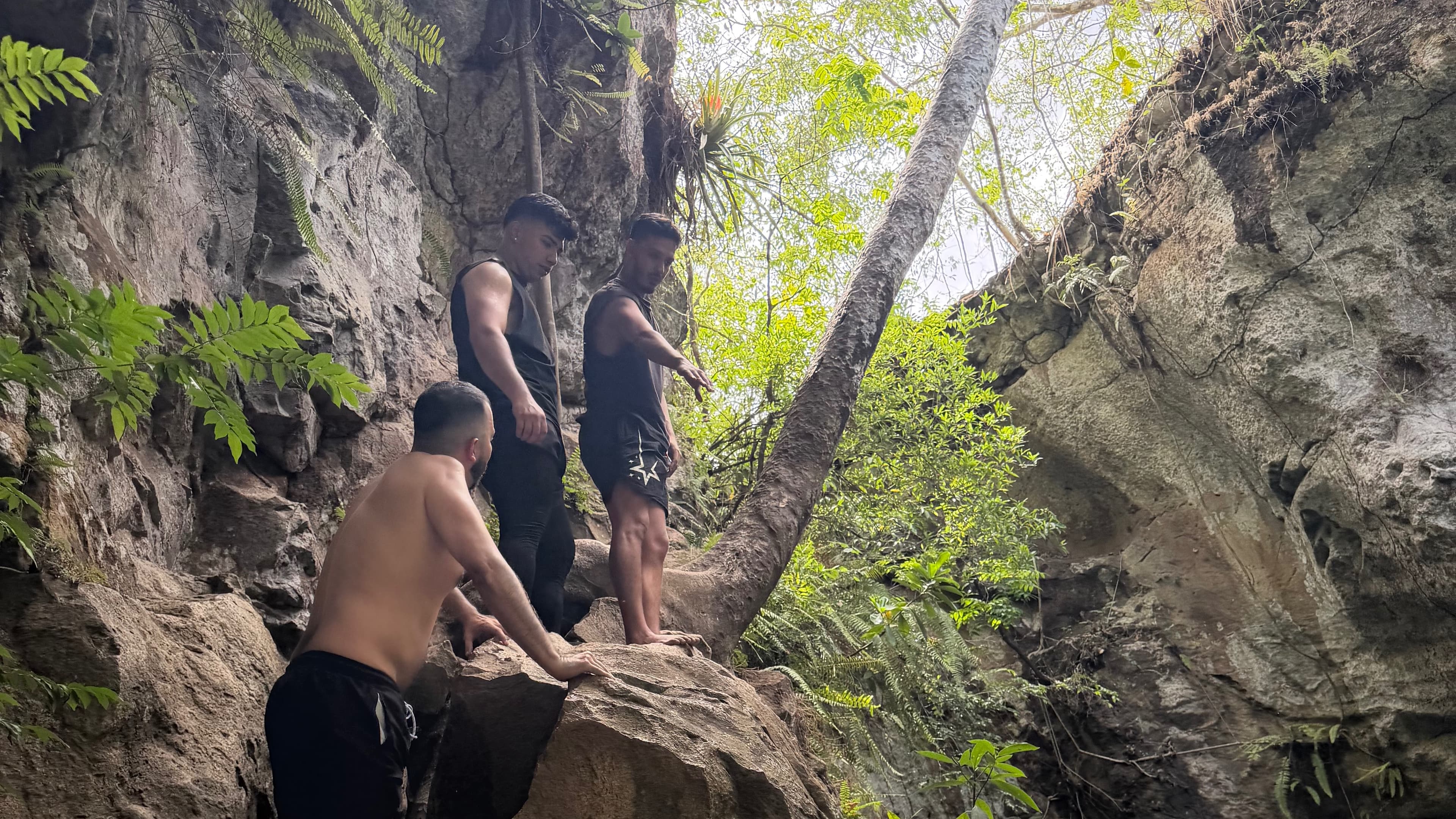 Leona Waterfall-Tubing-Cliff Jumping - Gallery 9